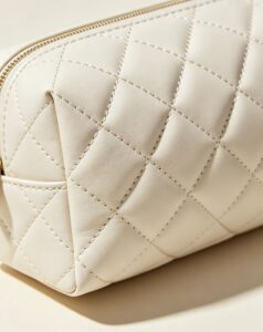 Diamond-shaped makeup bag